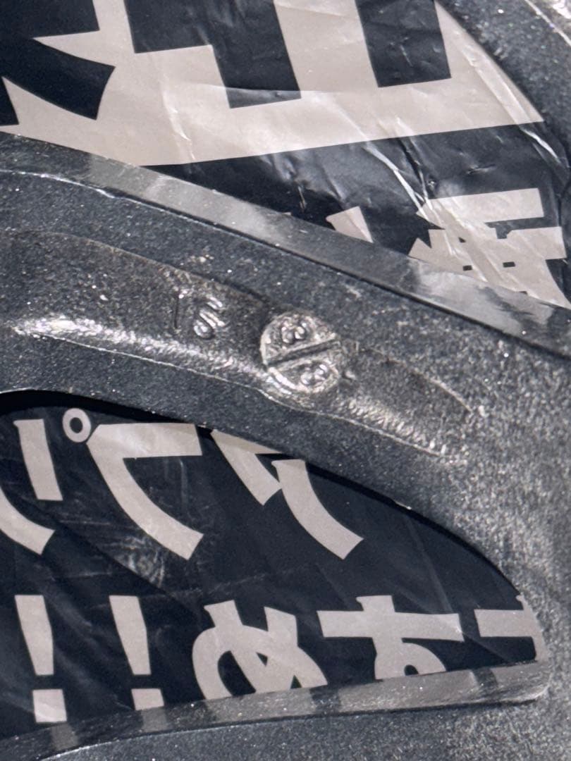 【超美品】スタッドレスタイヤ BLIZZAK DM-V3 215/70R16