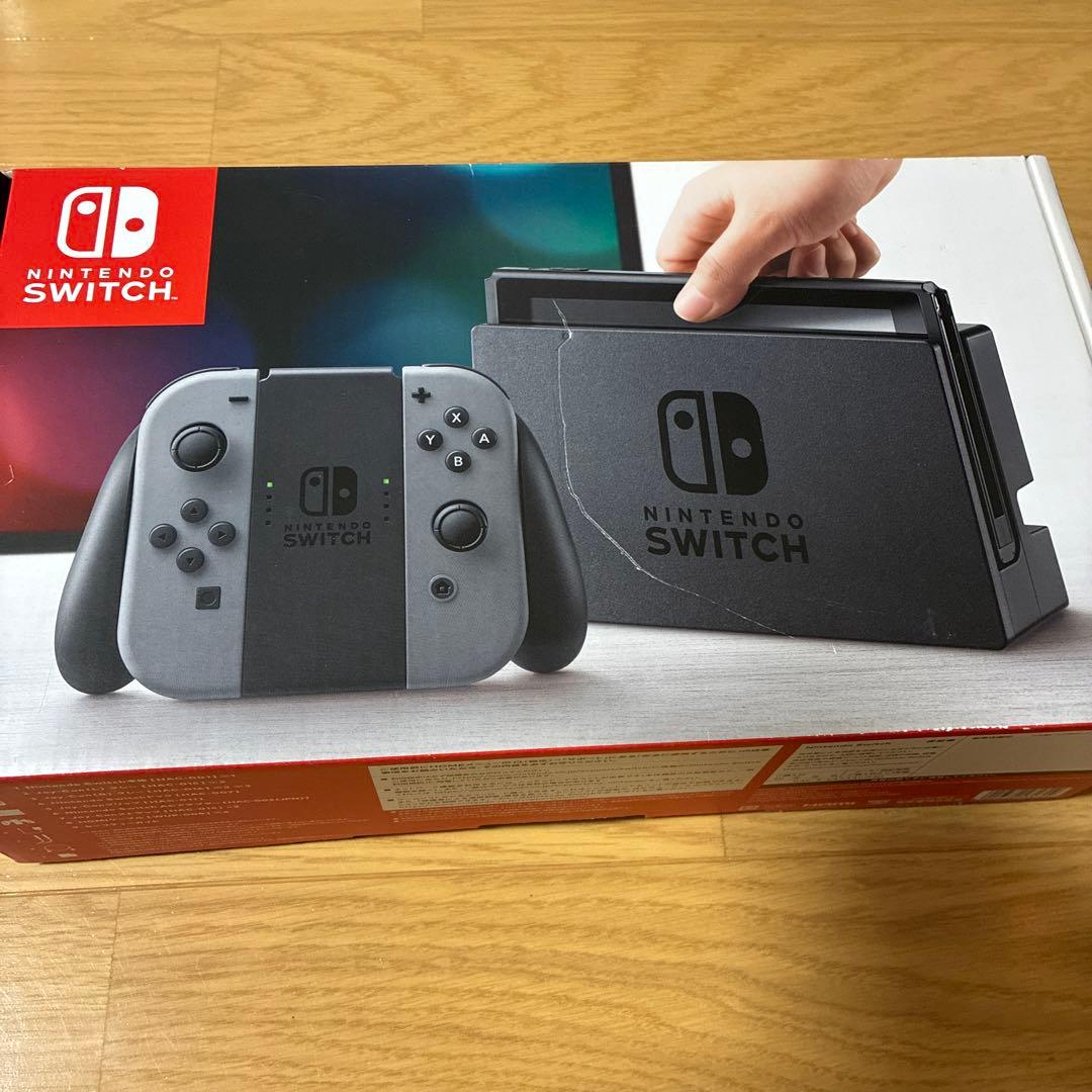 Nintendo Switch ブラック本体とJoy-Conセット