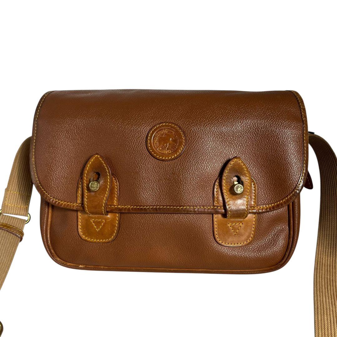 【 良品 】 ハンティングワールド　メッセンジャーバッグ　フラップベルト　レザー