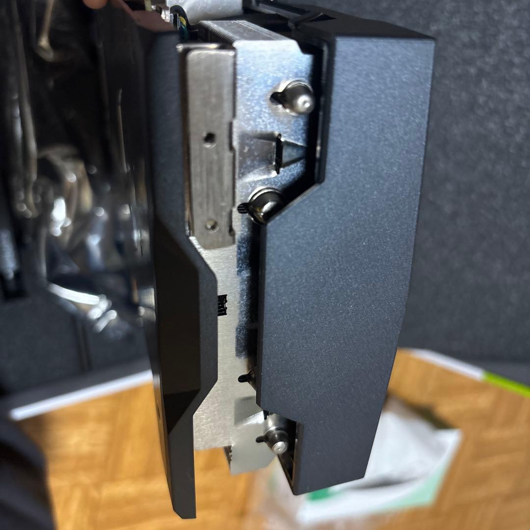 MSI GeForce RTX 3080 Ti SUPRIM X 本体