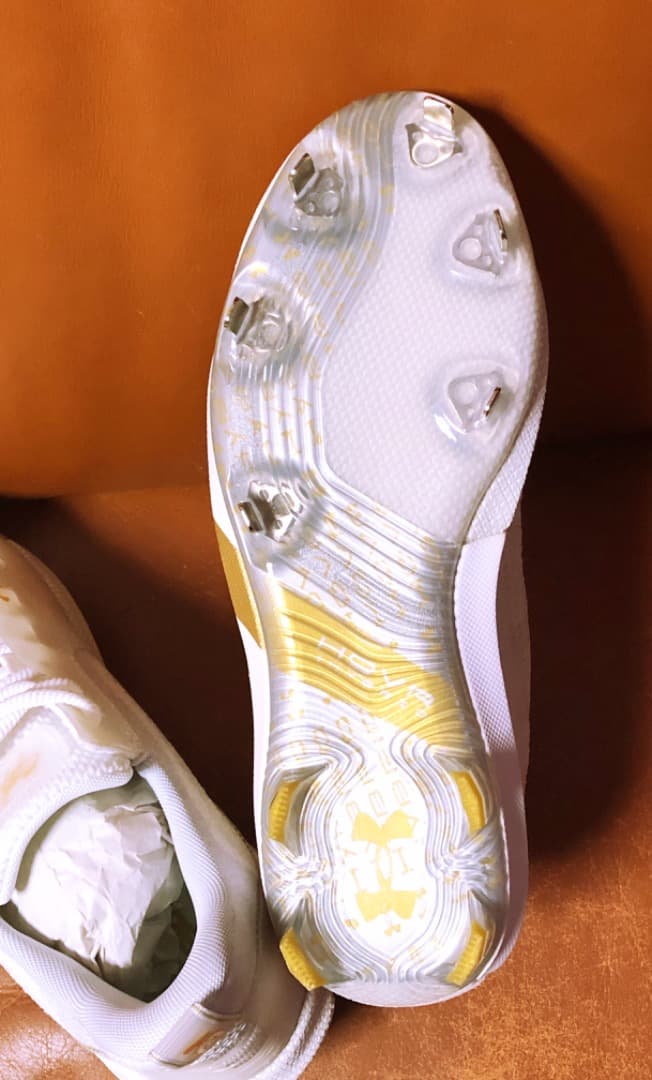 新品☆USA限定★アンダーアーマー★野球用ブライス・ハーパー6☆27cm☆