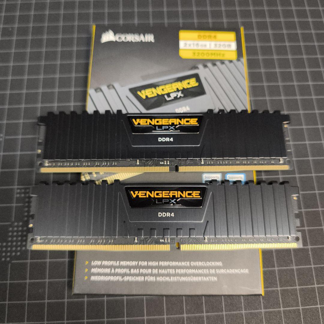 メモリー Corsair Vengeance LPX DDR4 32GB 3200MHz