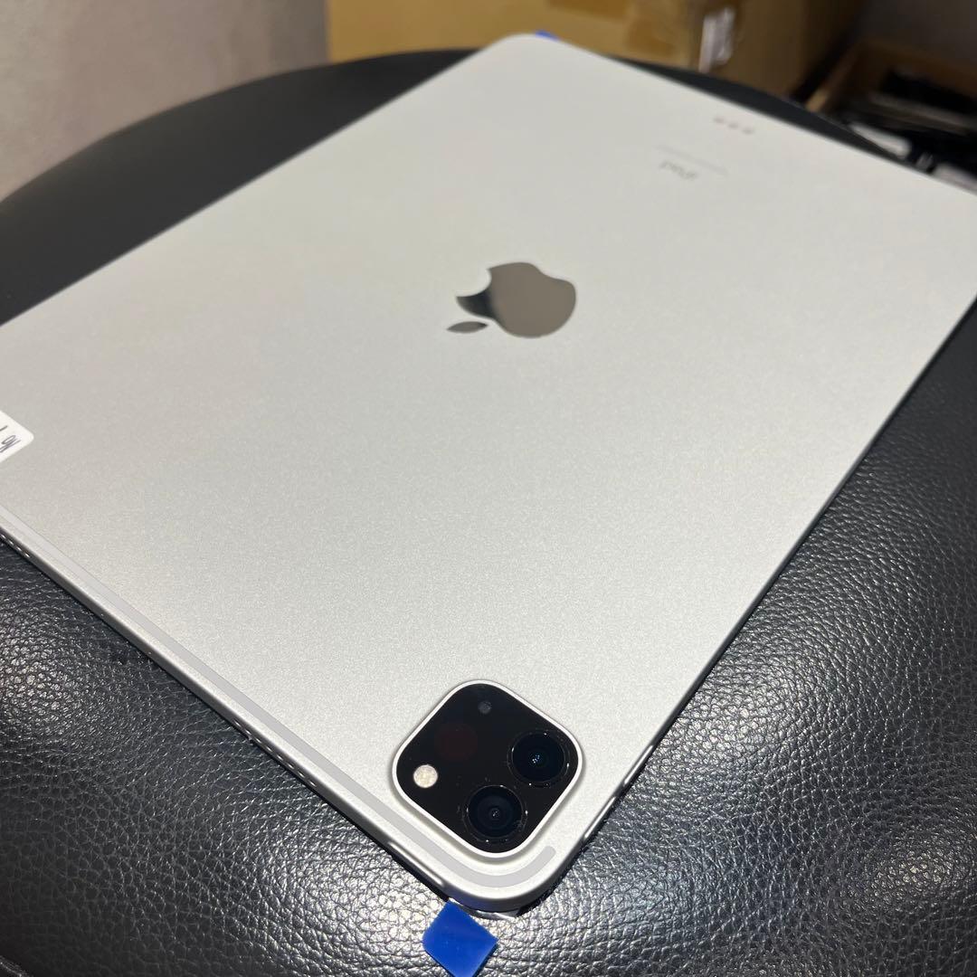 ☆702☆iPad pro 11☆第3世代☆128GB☆バッテリー100%☆
