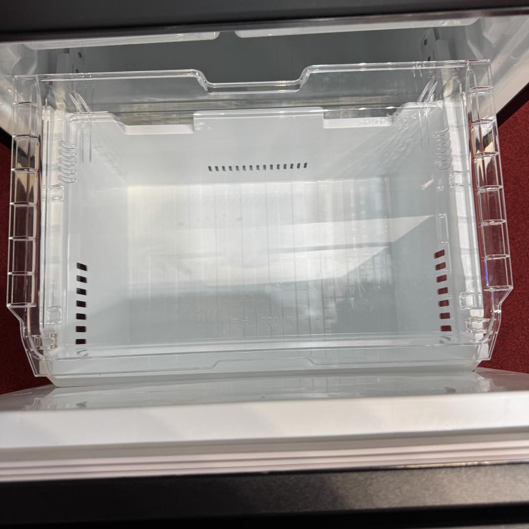 東京23区送料無料　美品東芝3ドア冷蔵庫2023年製　326L　GR-U33SC