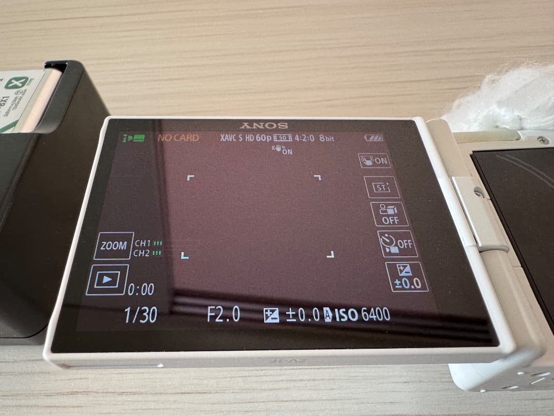 最終値下げ【美品】SONY　ZV-1F W　バッテリーチャージャー付き Vlog