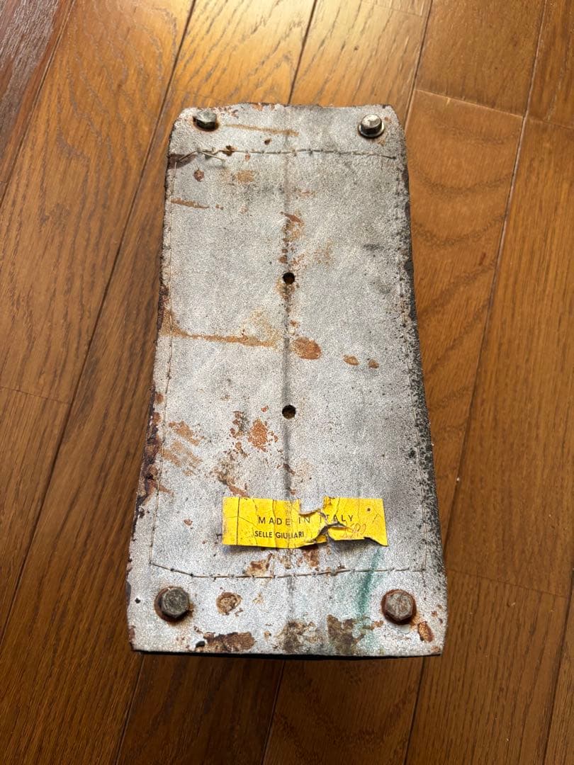 ジュリアーリ　ピリオンパッド　イタリア製　ハーレー チョッパー　ビンテージ