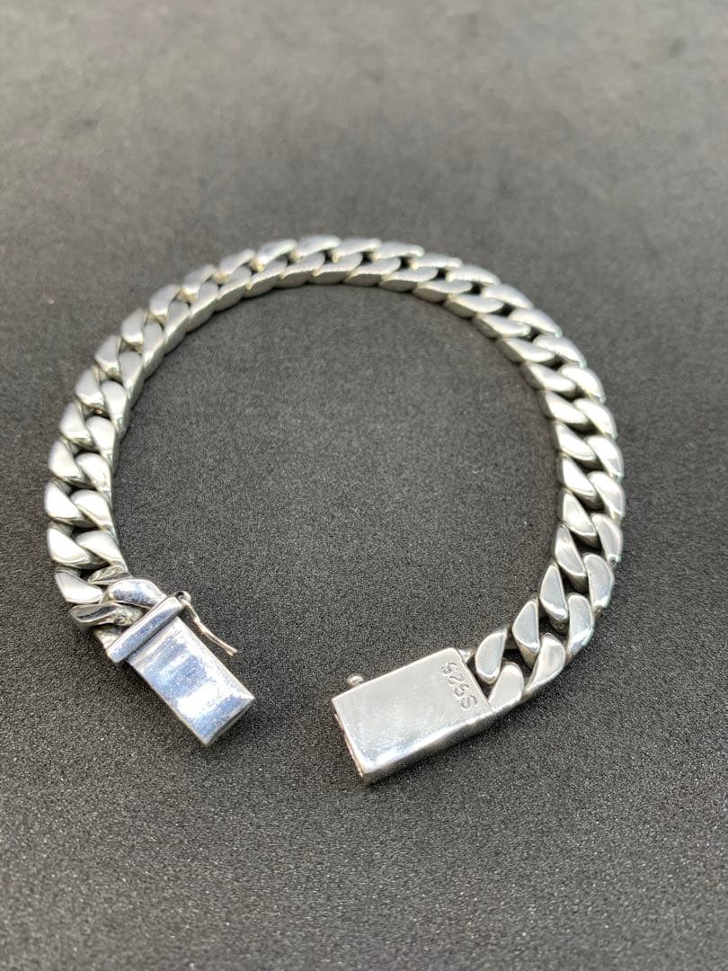 アクセサリー Floki