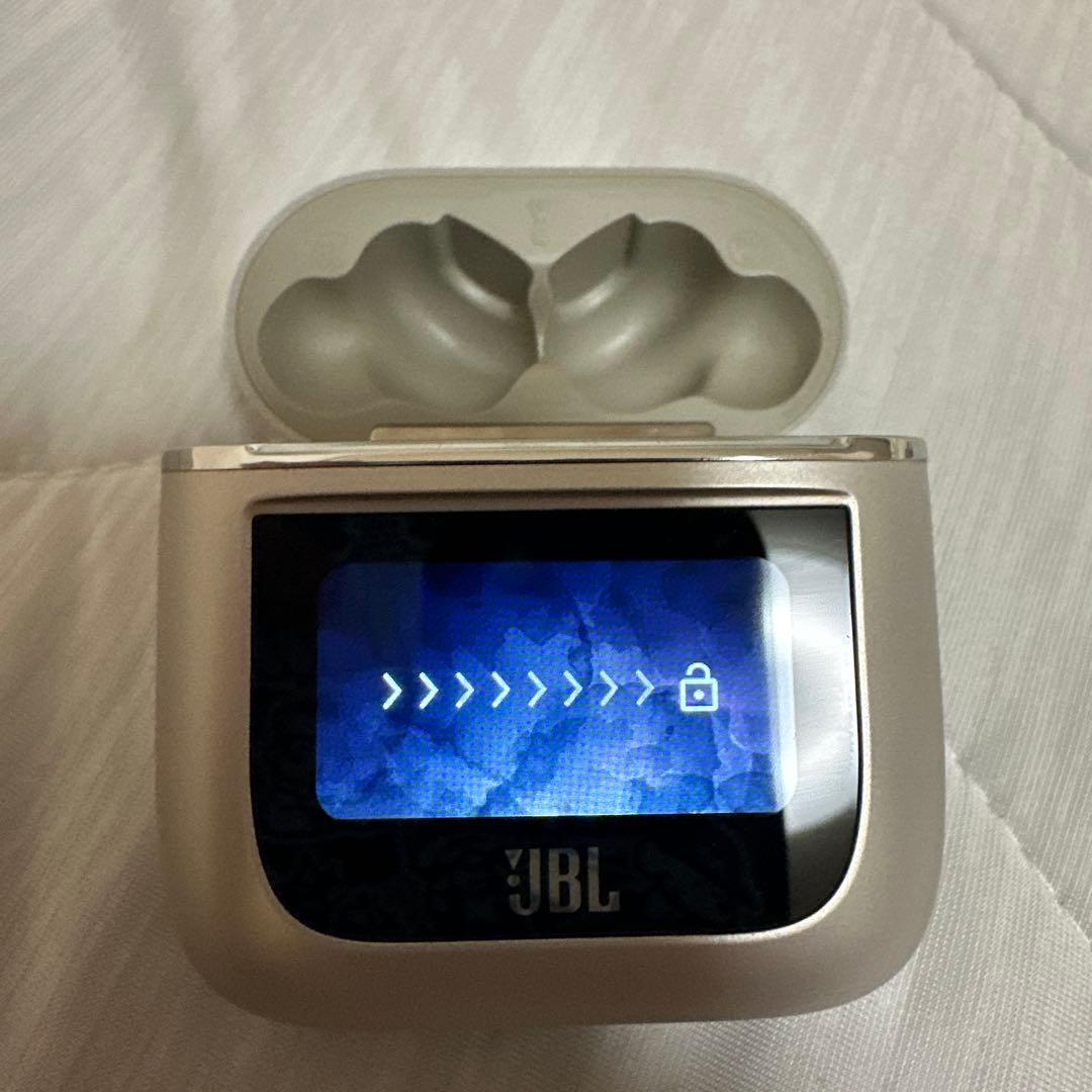 JBL tour Pro2カナル型イヤホン