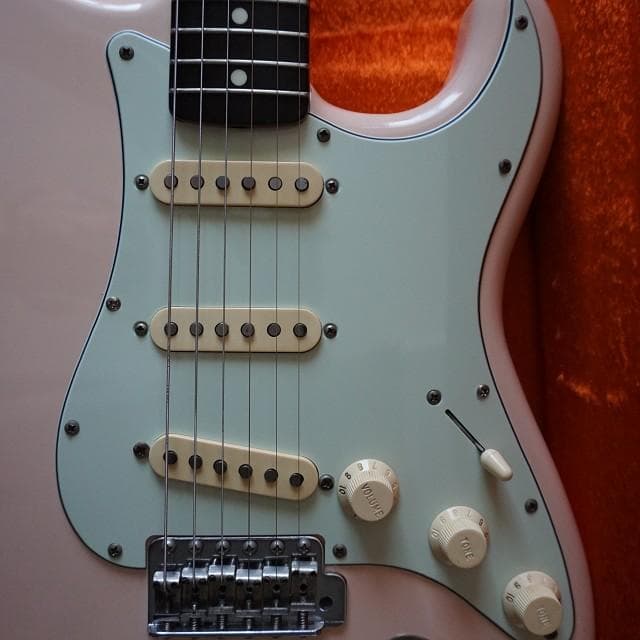 Fender Japan ストラトキャスター　ST-62　Eシリアル