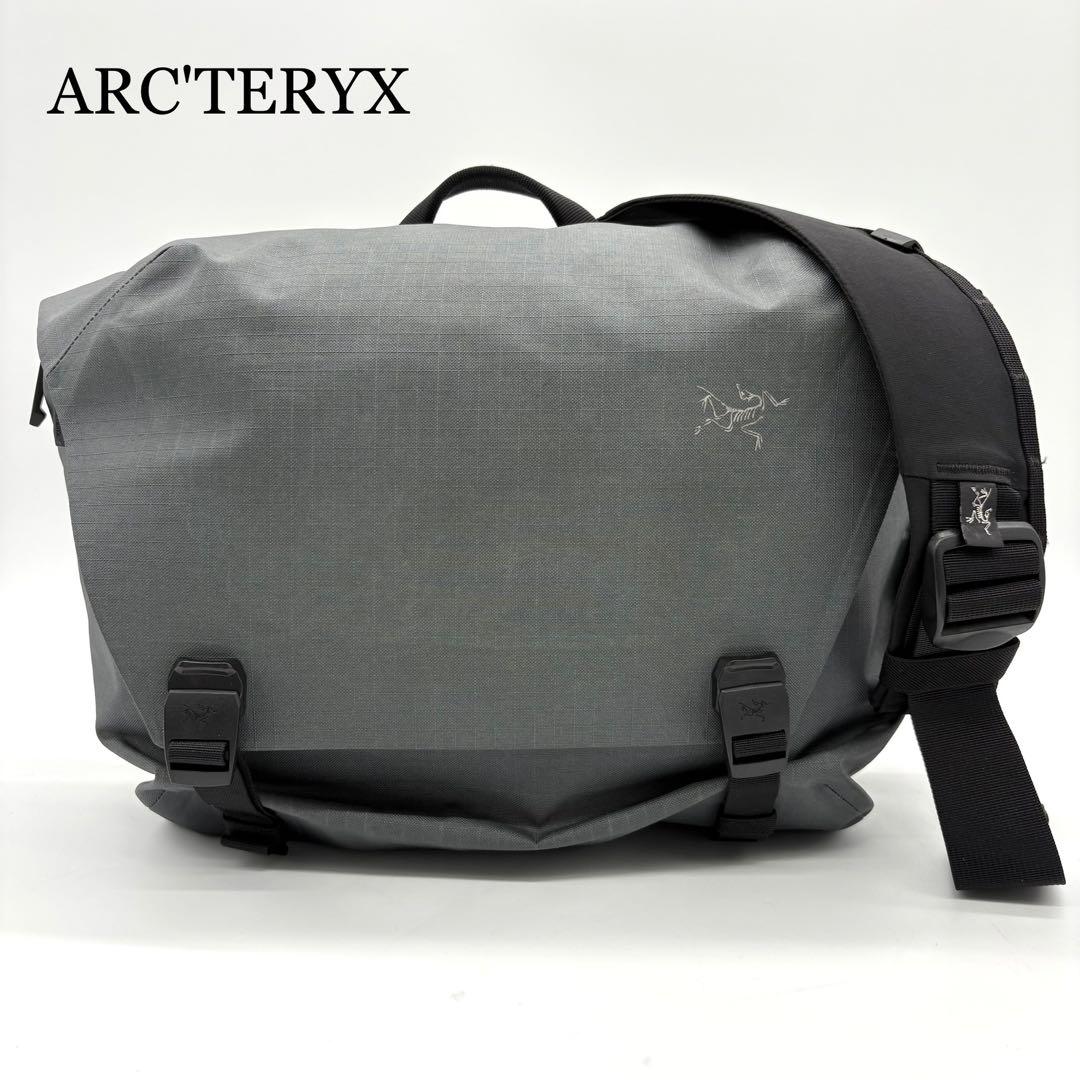 ARC'TERYX メッセンジャーバッグ GRANVILLE 10 グレー