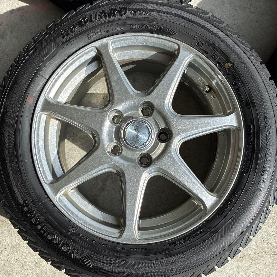 Yokohama 205/60R16 16インチ　スタッドレス
