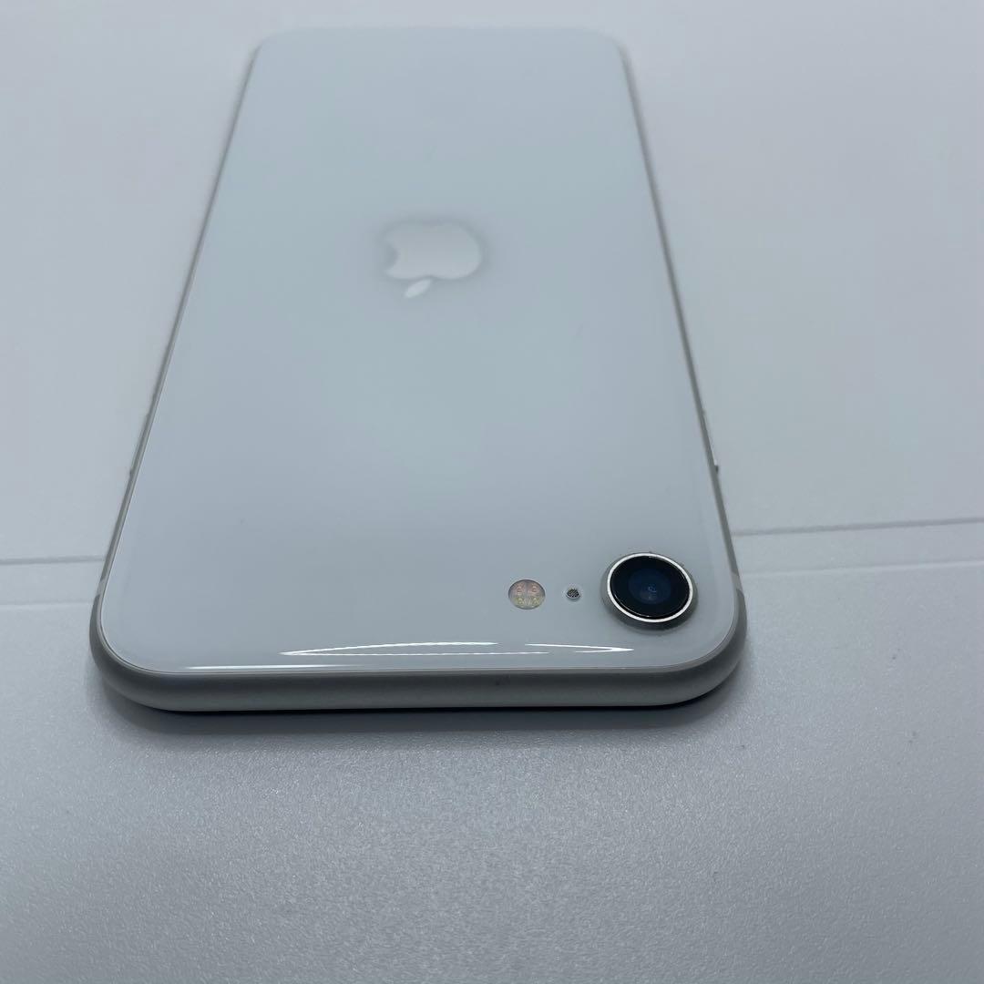 【格安美品】iPhone SE2 64GB simフリー本体 328