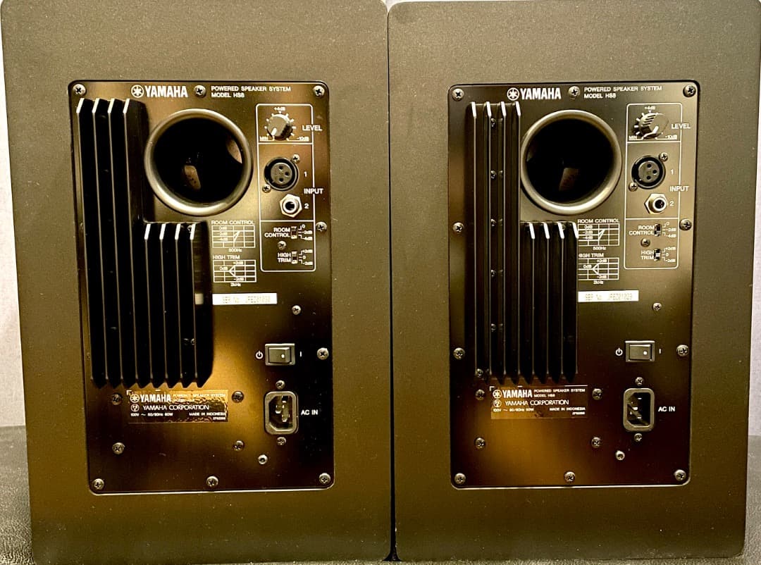 【Hiro】YAMAHA HS8 モニタースピーカー(黒)１台②