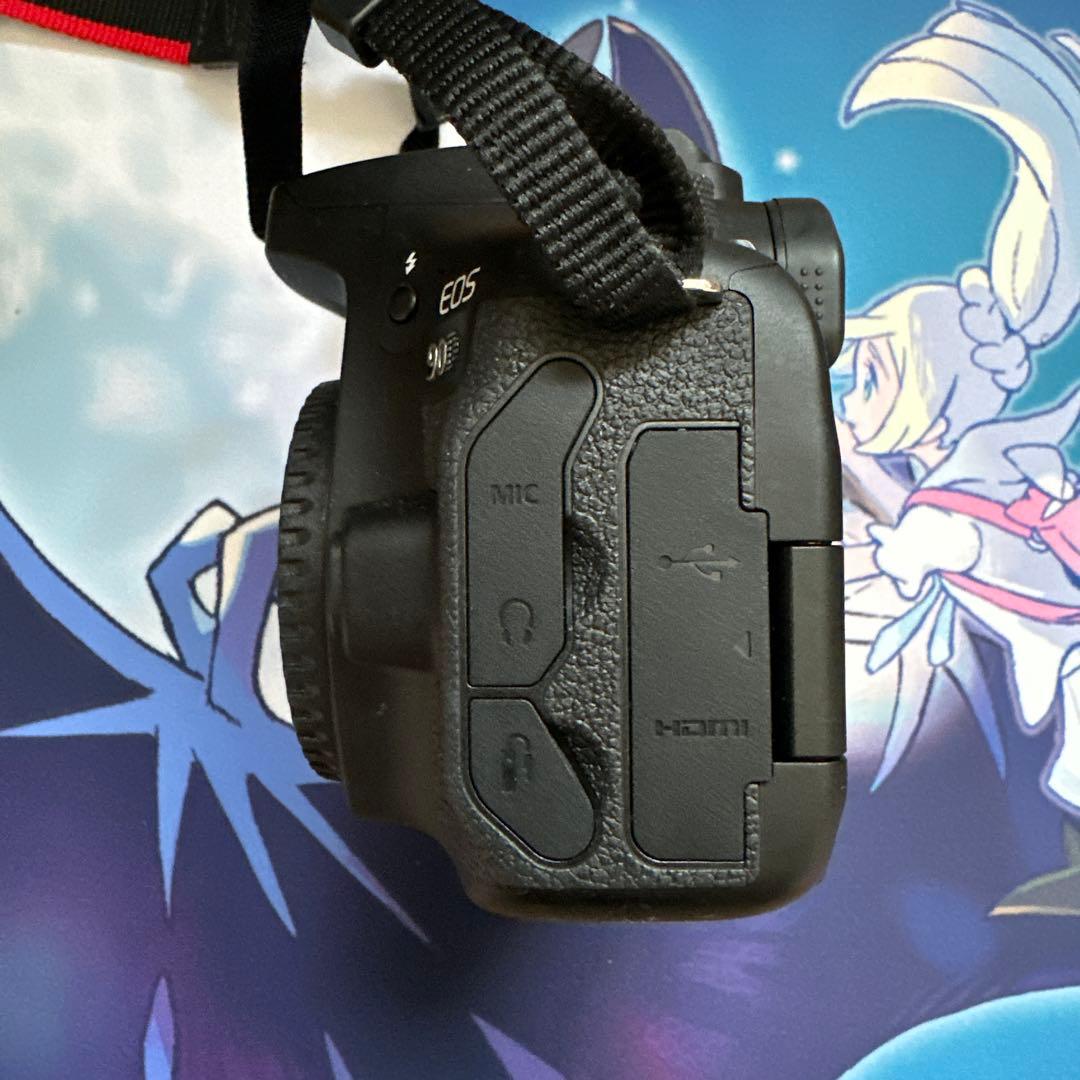 canon eos 90d 一眼レフ　本体のみ