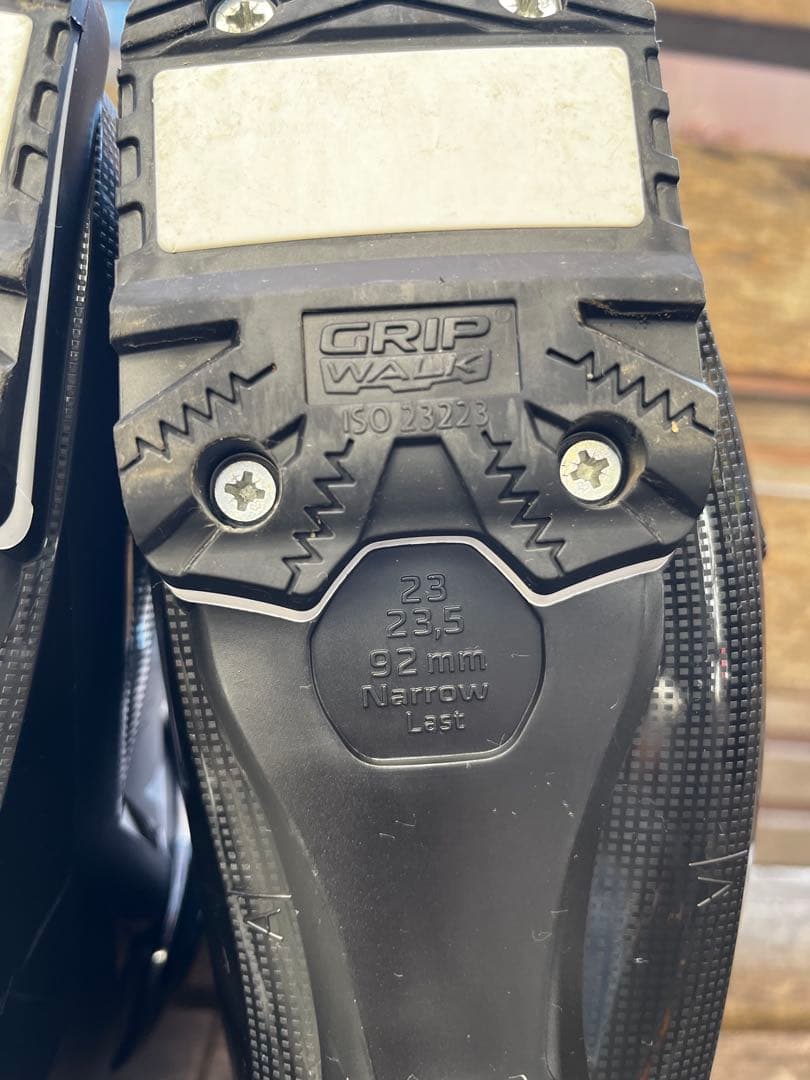 ATOMIC HAWX ULTRA 85 スキー用ブーツ