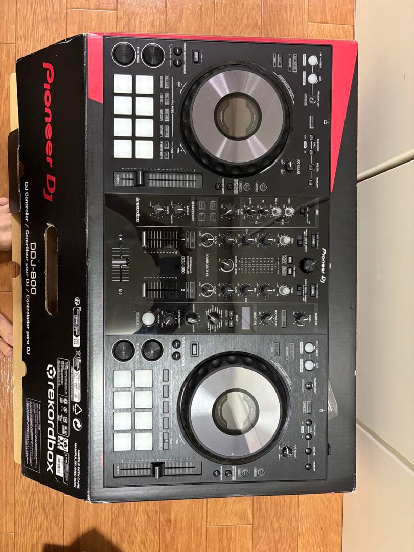 Pioneer DJ DDJ-800 コントローラー　デッキセーバー付き