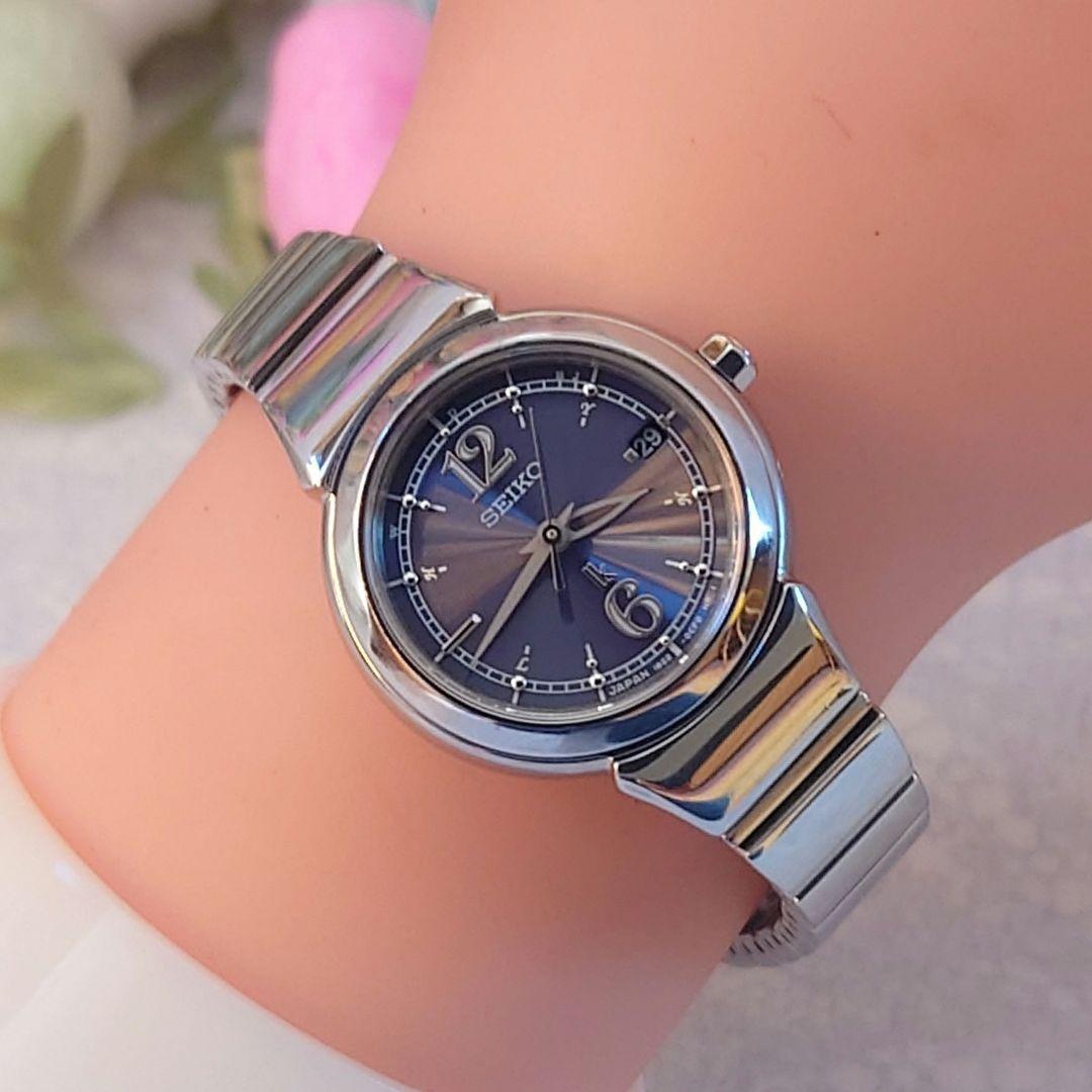 値下げ中❗️セイコールキア腕時計SEIKO LUKIAレディース1B22-OBF