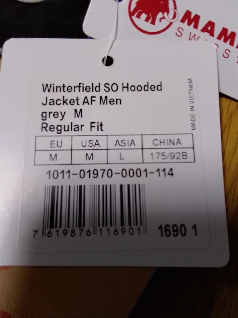 MAMMUT 　winterfheld so hooded jaket AF