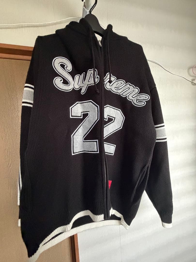 ゆ*み様 Supreme フード付きジャケット セーター22