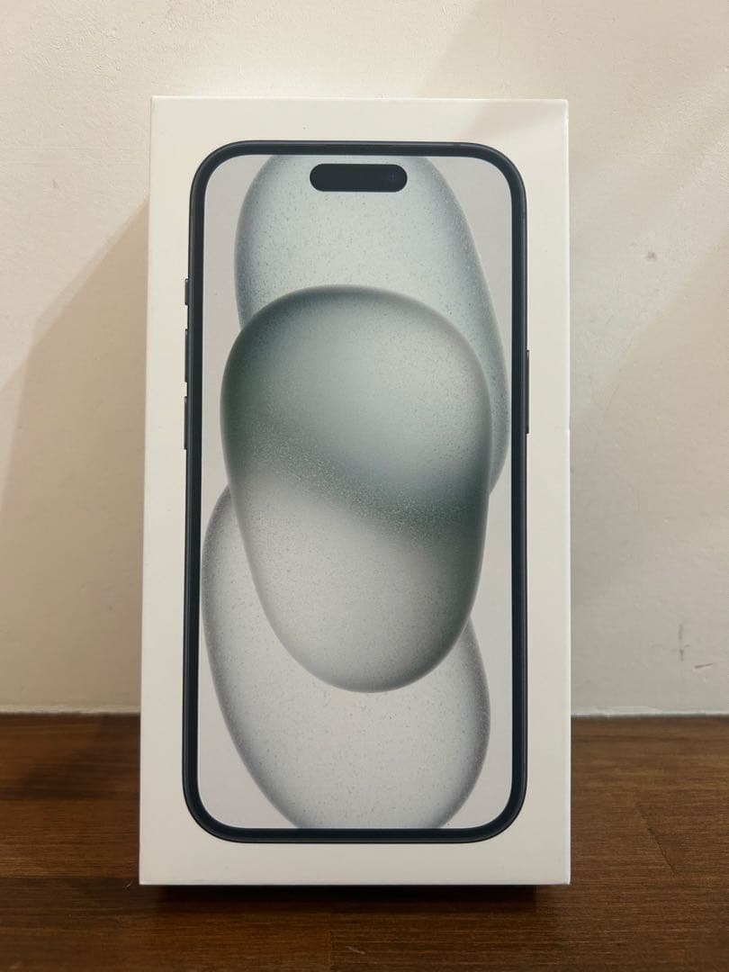 【新品】iPhone 15 128GB ブラック