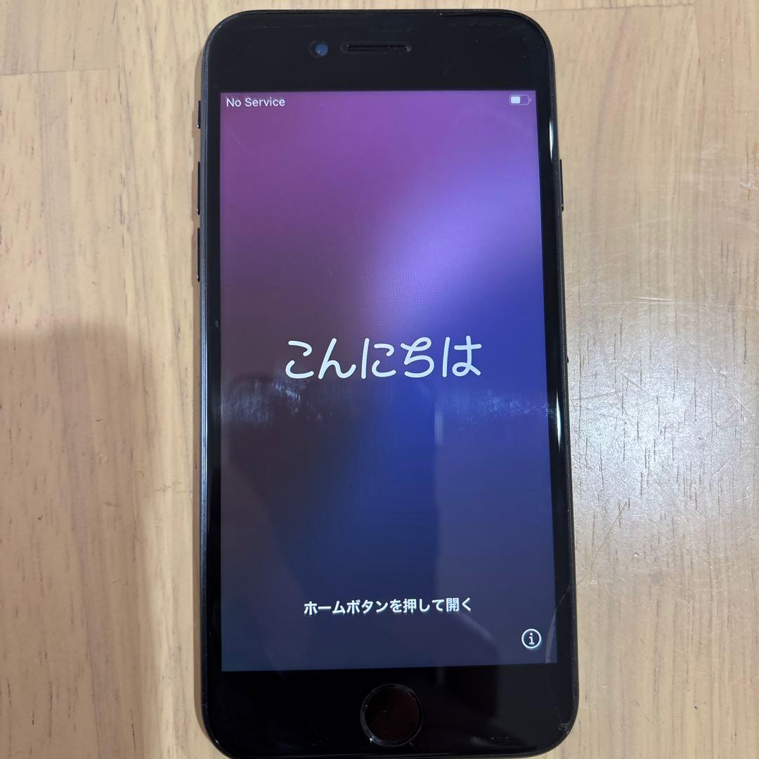 Apple iPhone SE 第2世代　ブラック