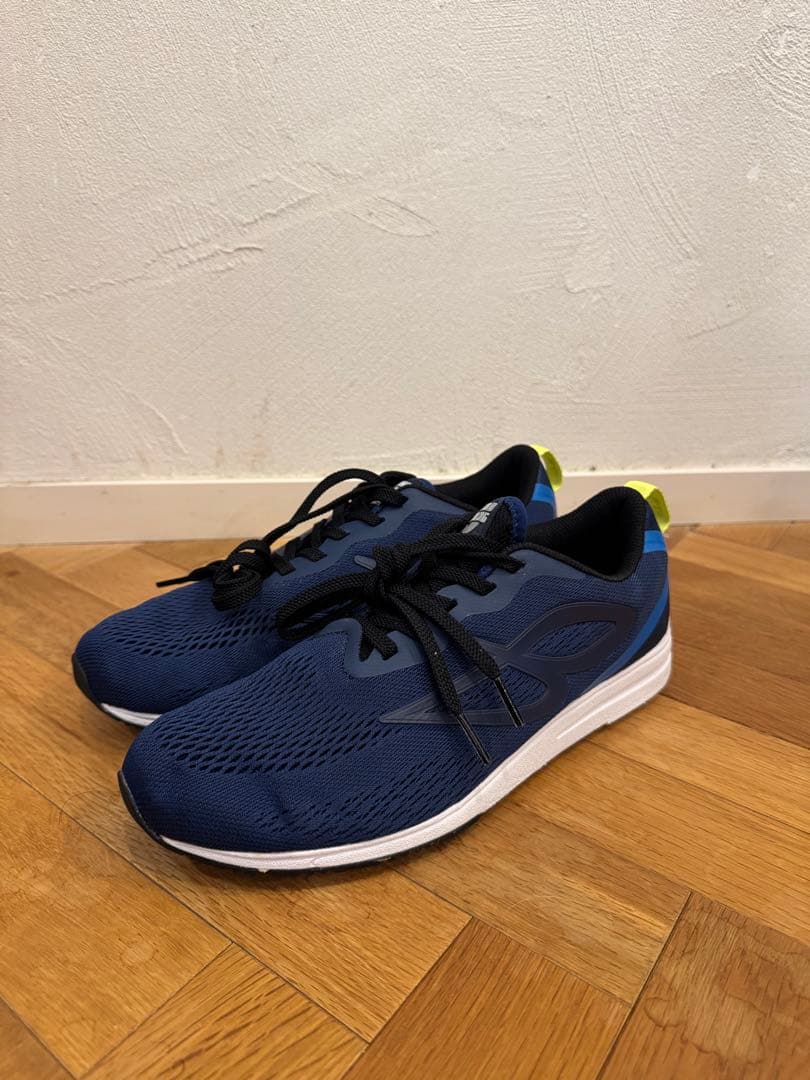 ビモロランニング ベロ・トリコ スペックス“ネイビー　25.5cm