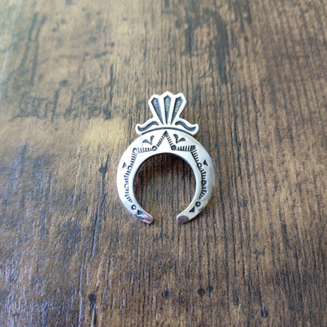 【美品】Navajo Jennifer Curtis ナジャ ペンダントトップ