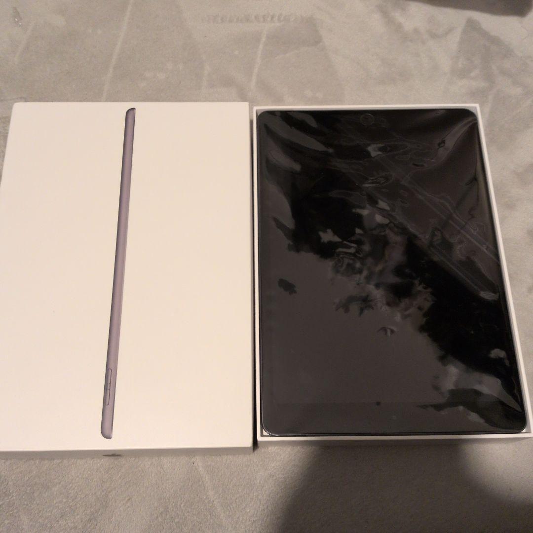 iPad　7世代32G　本体 WiFiモデル　ほぼ未使用