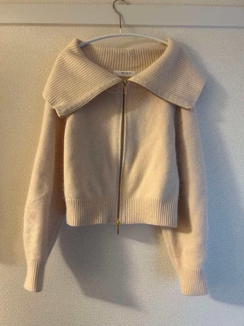 Herlipto Big Collar Knit Top エクリュ