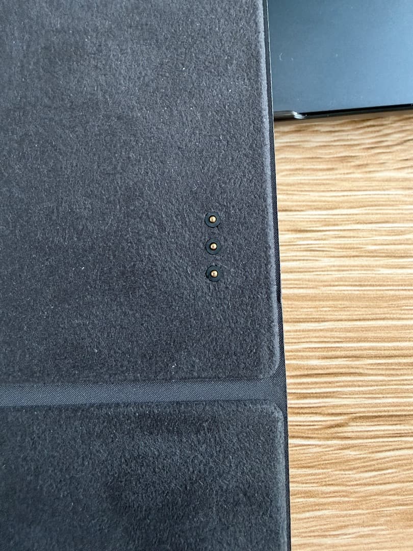 11㌅iPadPro Smart Keyboard Folio