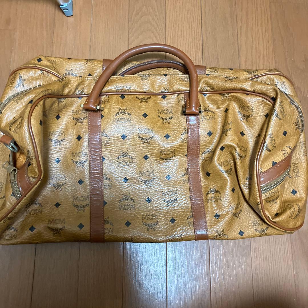 MCM ゴールド レザーボストンバッグ