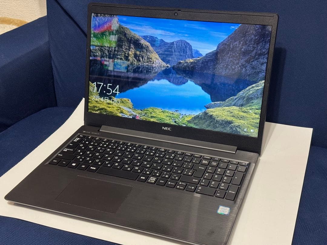 NEC LAVIE NS700/N Core i7 第8世代