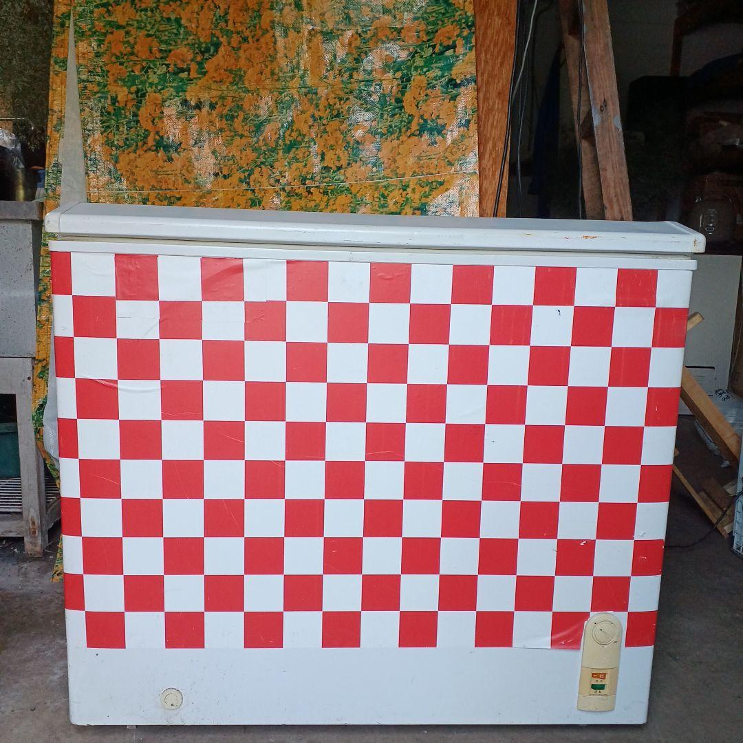 サンヨウ冷凍庫ストッカー