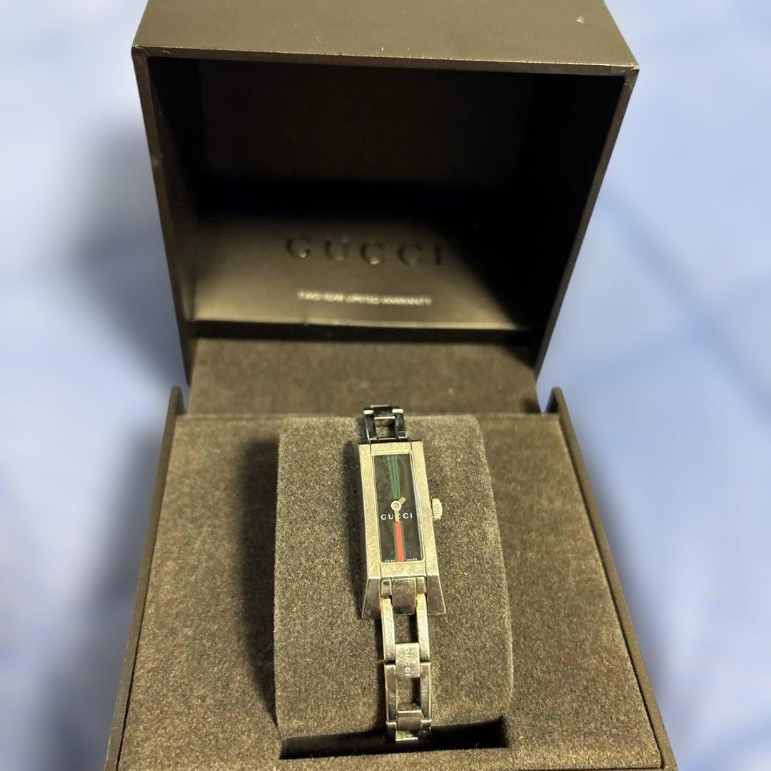 【GUCCI 】レディース 時計 シルバー　電池無し