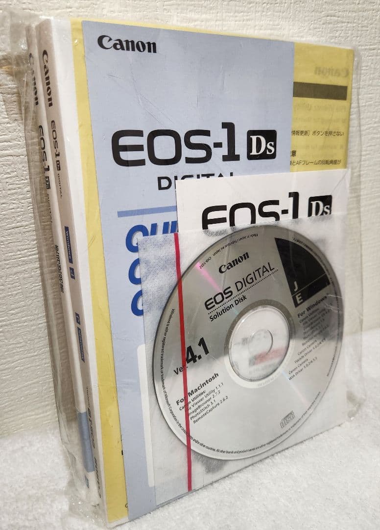 新品 未使用品 Canon デジタル一眼レフカメラ EOS-1Ds 付属品のみ
