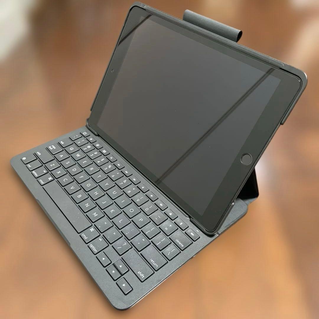 iPad第８世代128GWifi 98% slimfolio iK1055BK