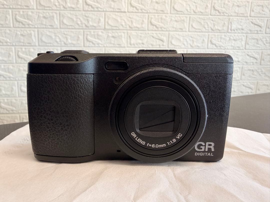 RICOH GR DIGITAL Ⅳ コンパクトデジタルカメラ