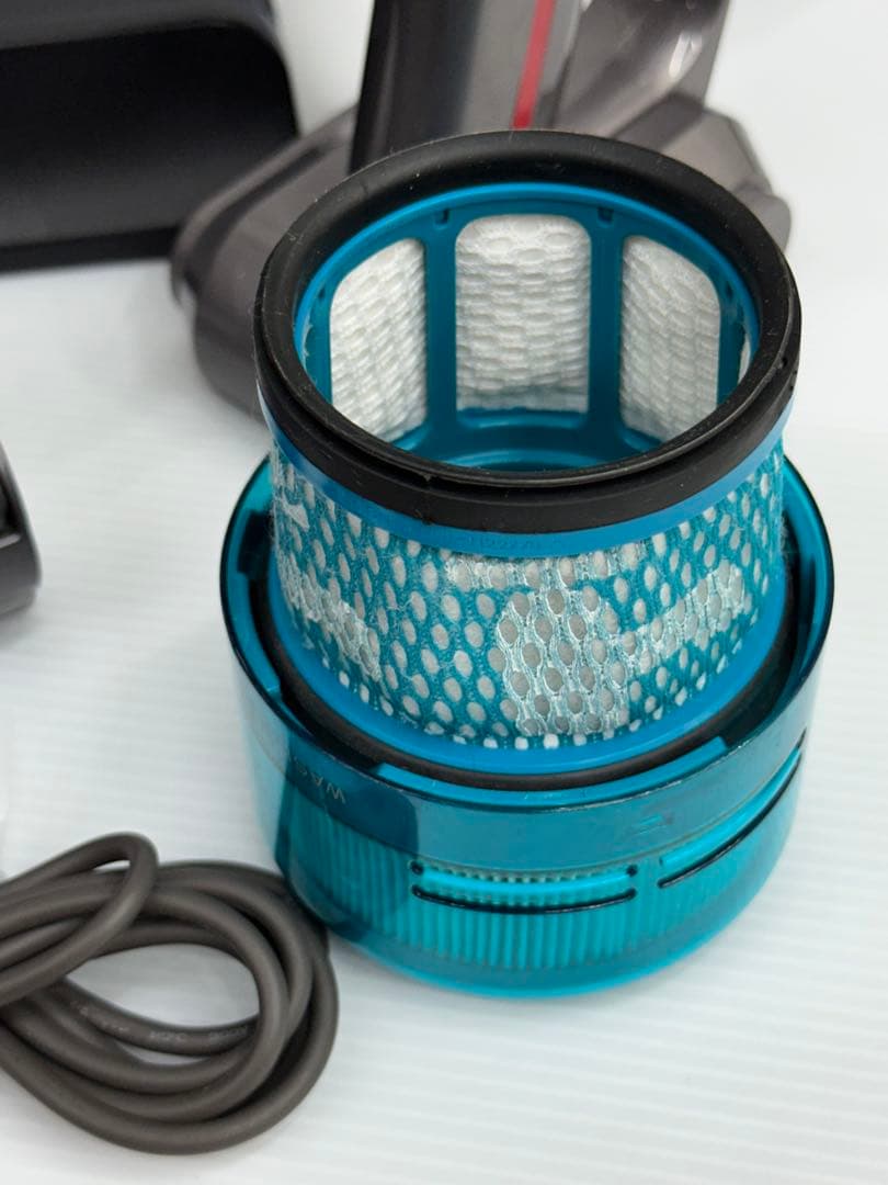 2021年製　ダイソン掃除機　SV21 本体　ヘッド　パイプ　充電器　セット