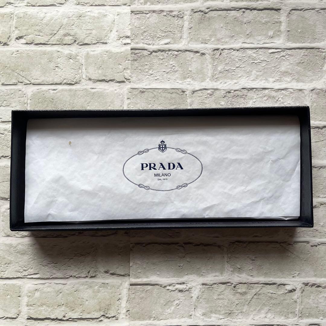 PRADA 飛行機 エアプレイン キーホルダー キーリング チャーム プラダ