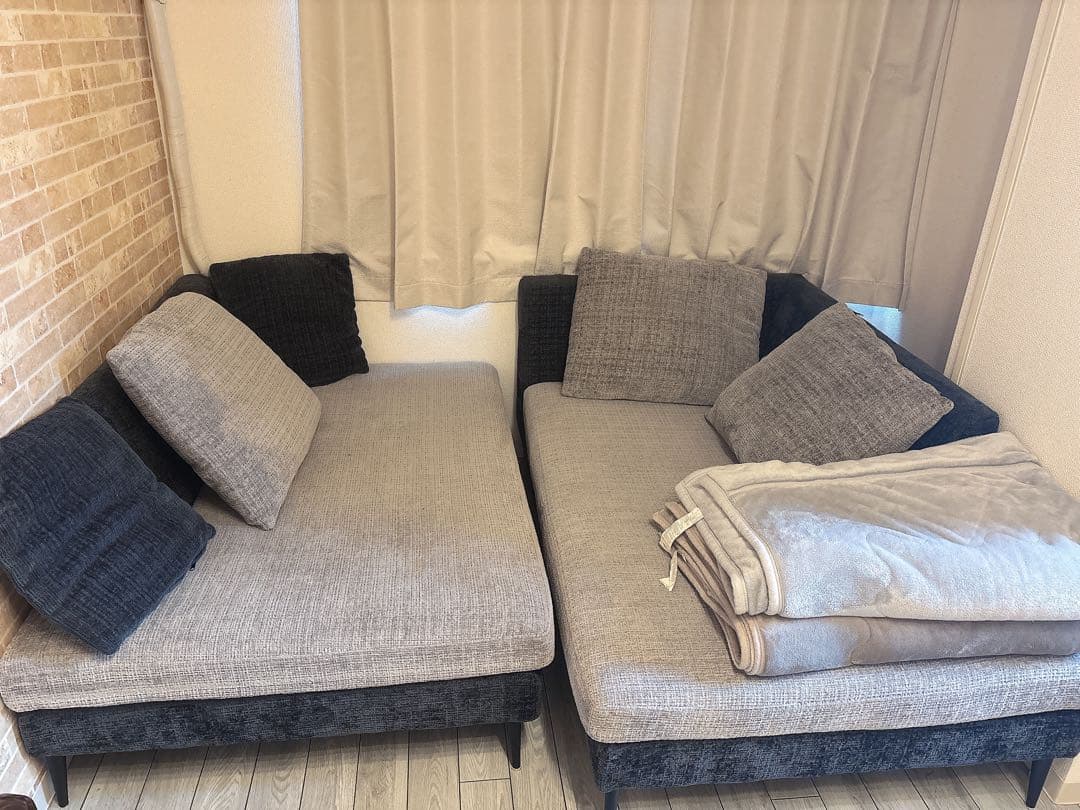 グレー コーナーソファ 5クッション付き