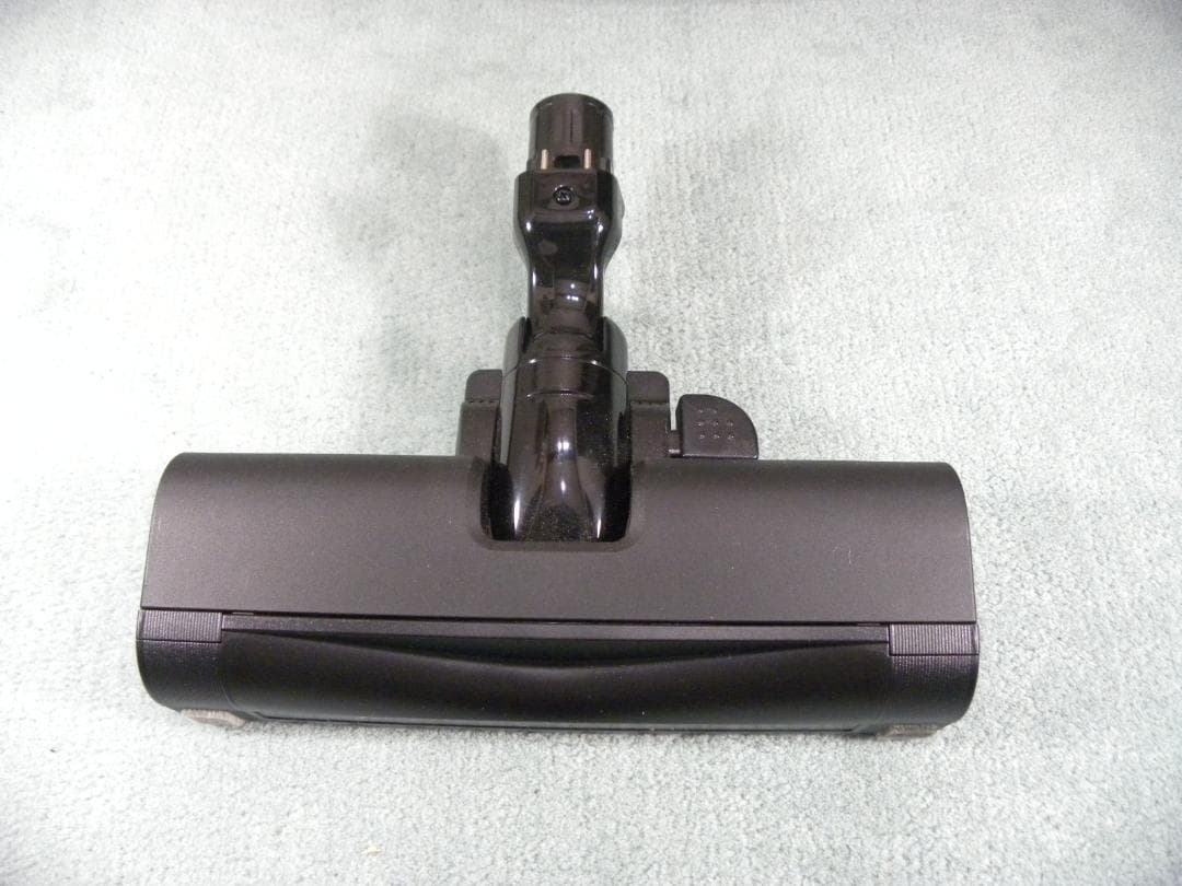 Panasonicサイクロン掃除機2023年製からまないブラシ