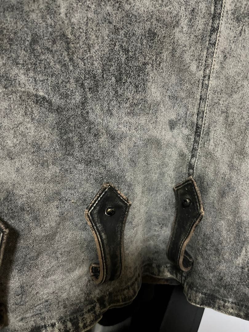 ヤスユキイシイ　Yasuyuki Ishii