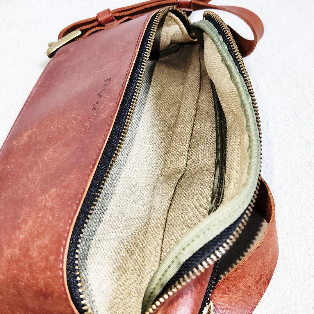 【美品】RYU レザー ボディバッグ 本革 生産終了品