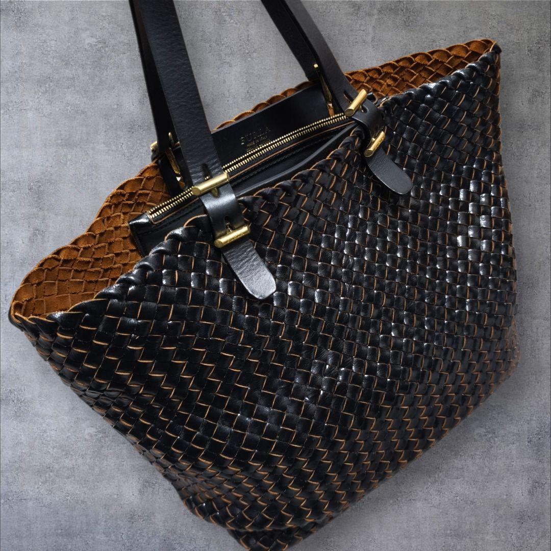 極美品 希少イントレチャート 本革トート FURLA フルラ 大容量 ブラック