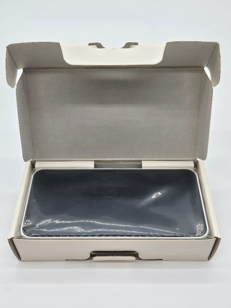 【未使用品】arrows We F-51B　ホワイト