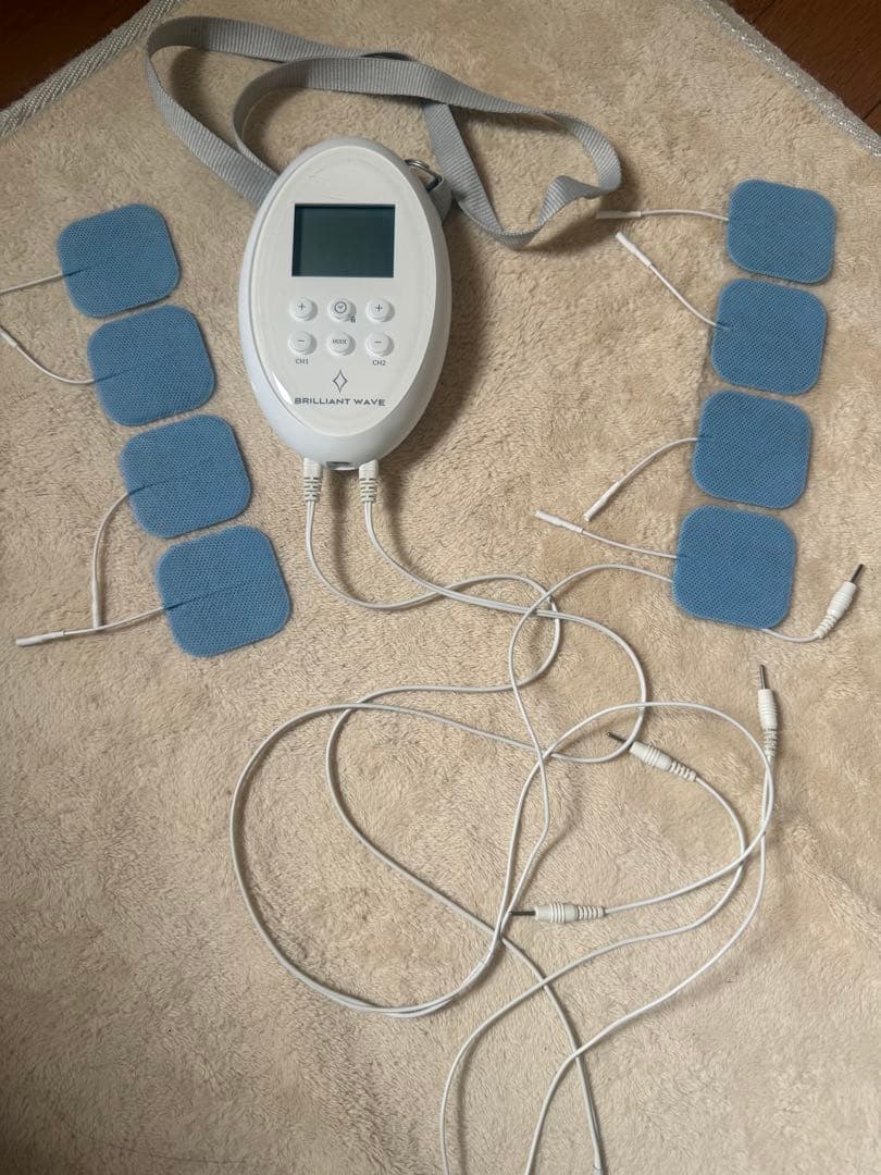 BRILLIANT WAVE EMS美顔器