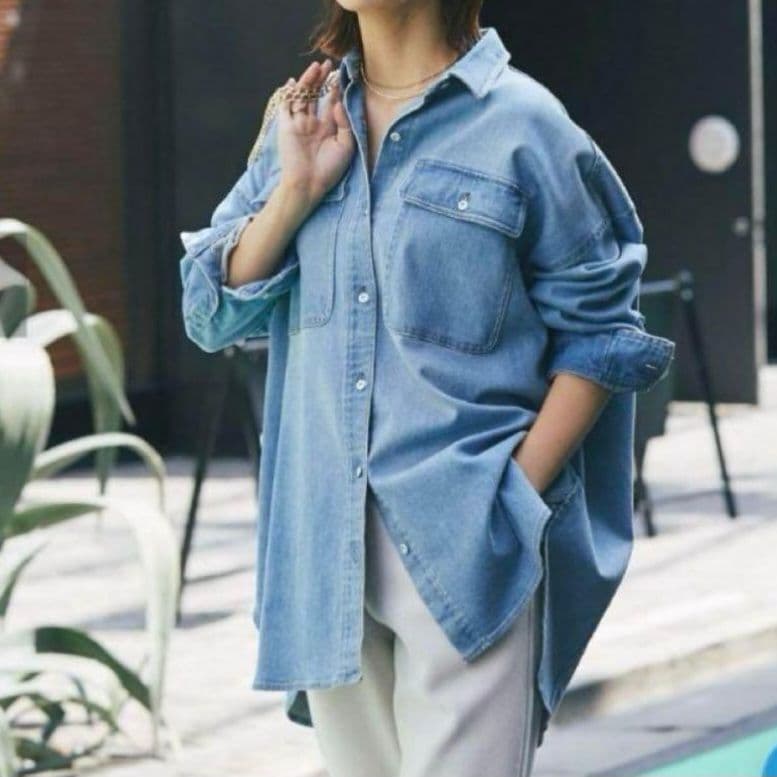 桜*丸様 美品 ヘルシーデニム デニム シャツ Almond ライト ブルー サ