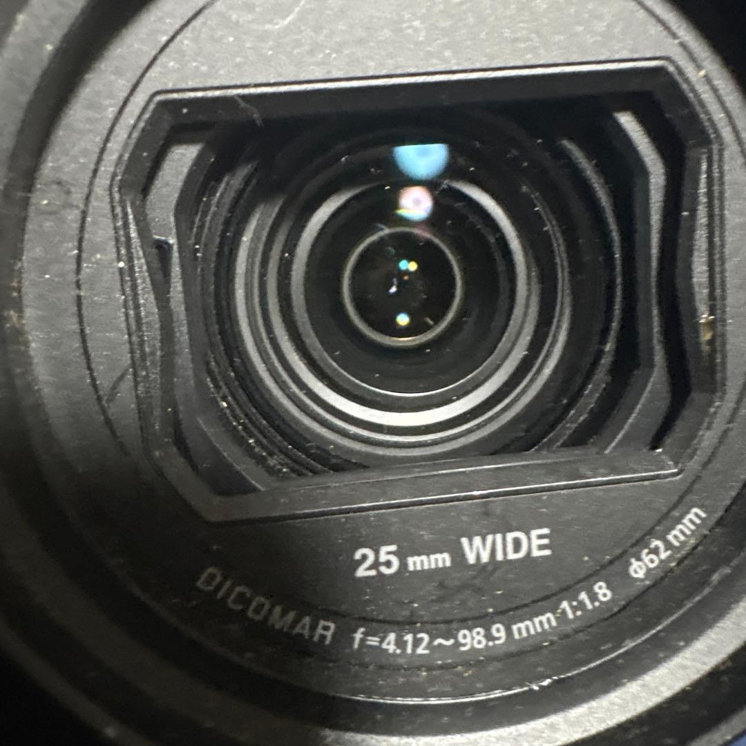 Panasonic パナソニック　ビデオカメラ　HC-WX1M