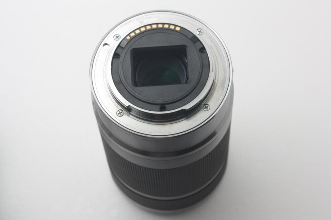 SONY E 4.5-6.3/55-210 OSS レンズフード付き #289f