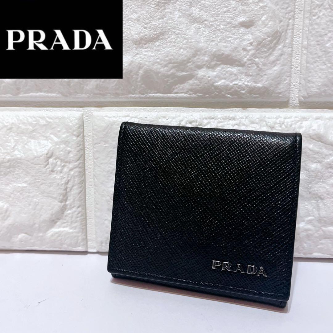 【美品】PRADA サフィアーノレザー メタルロゴ スクエア型 ケース